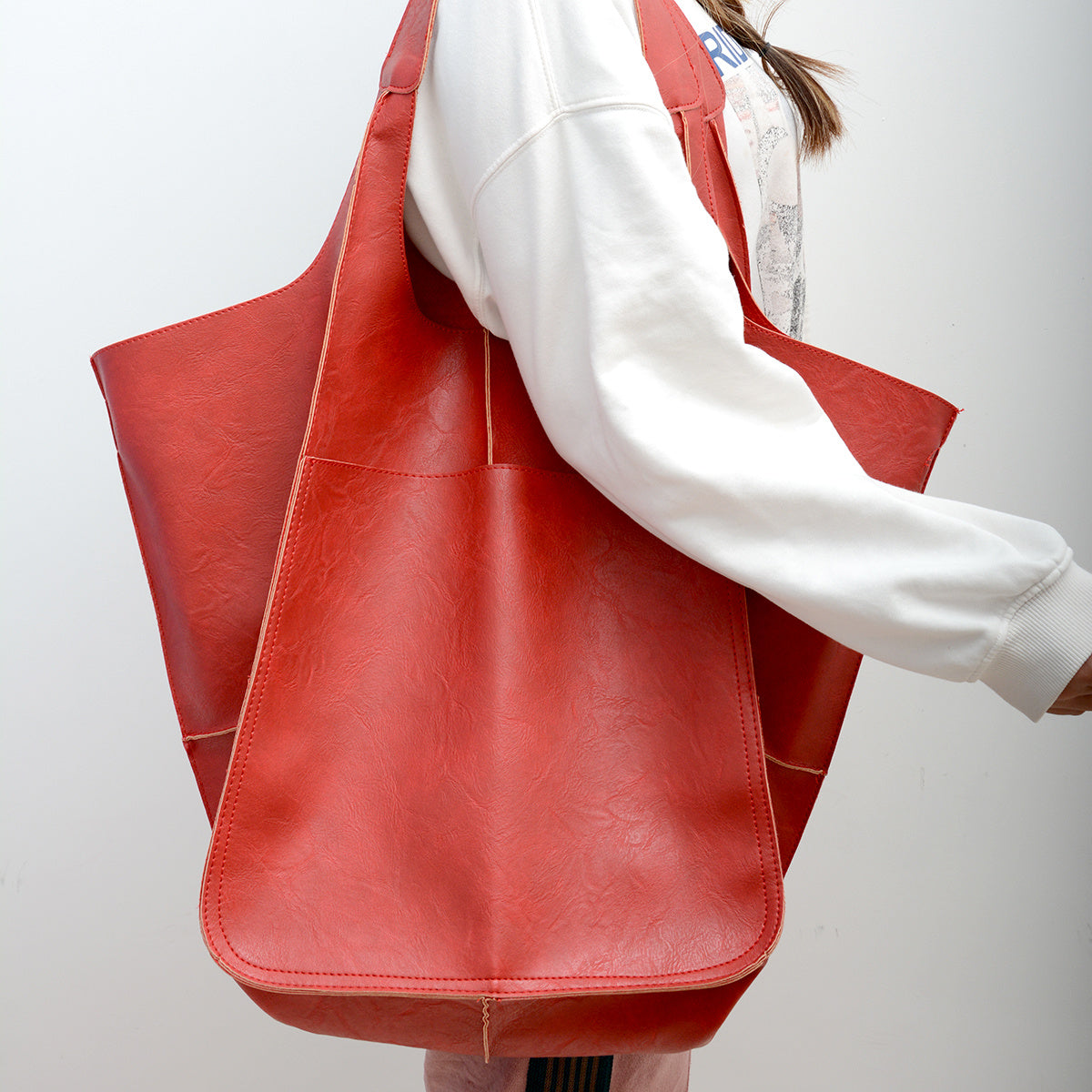 Women's Beach Bag – Elegant, Handmade Retro Style; Multifunctional Solid-Color Design with Zipper and Fixed Straps