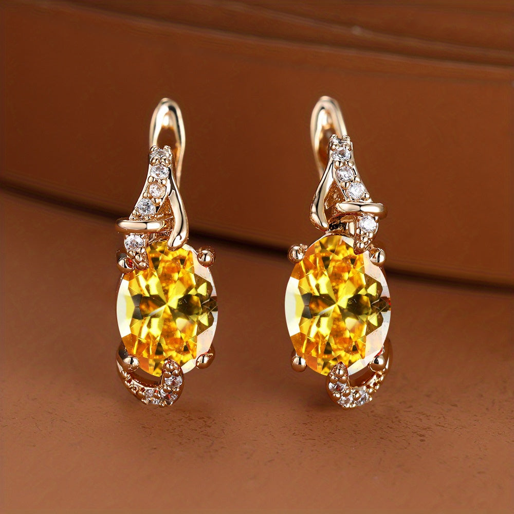 18K gold-plated stud earrings with a pendant set with round or oval-cut stones - Women's jewelry