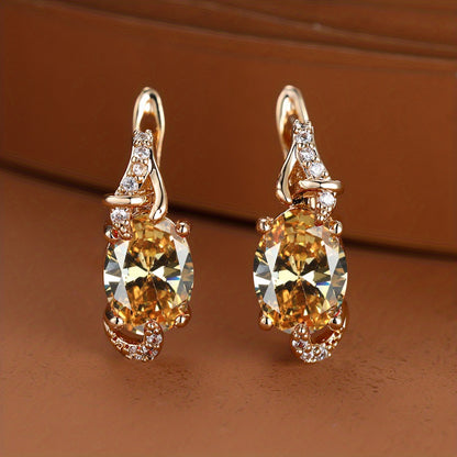 18K gold-plated stud earrings with a pendant set with round or oval-cut stones - Women's jewelry