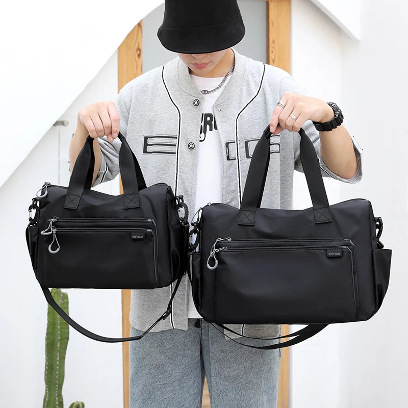 High-quality men's shoulder bag, crossbody, messenger style or executive bag in nylon, large and small sizes.