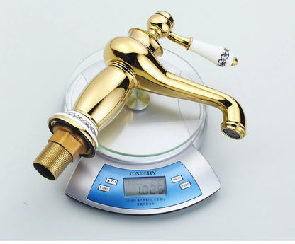 Bathroom faucet with antique bronze finish, made of solid brass, for washbasin, with single lever and water mixer