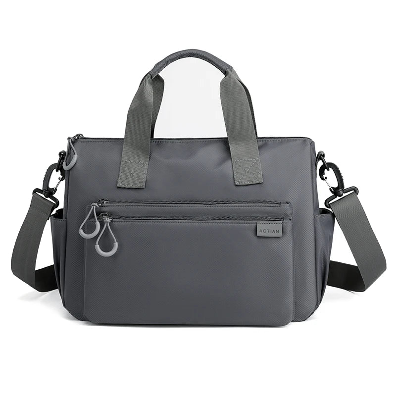 High-quality men's shoulder bag, crossbody, messenger style or executive bag in nylon, large and small sizes.