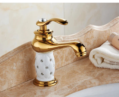 Bathroom faucet with antique bronze finish, made of solid brass, for washbasin, with single lever and water mixer