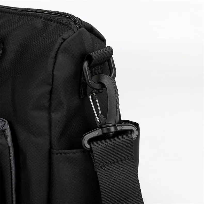High-quality men's shoulder bag, crossbody, messenger style or executive bag in nylon, large and small sizes.