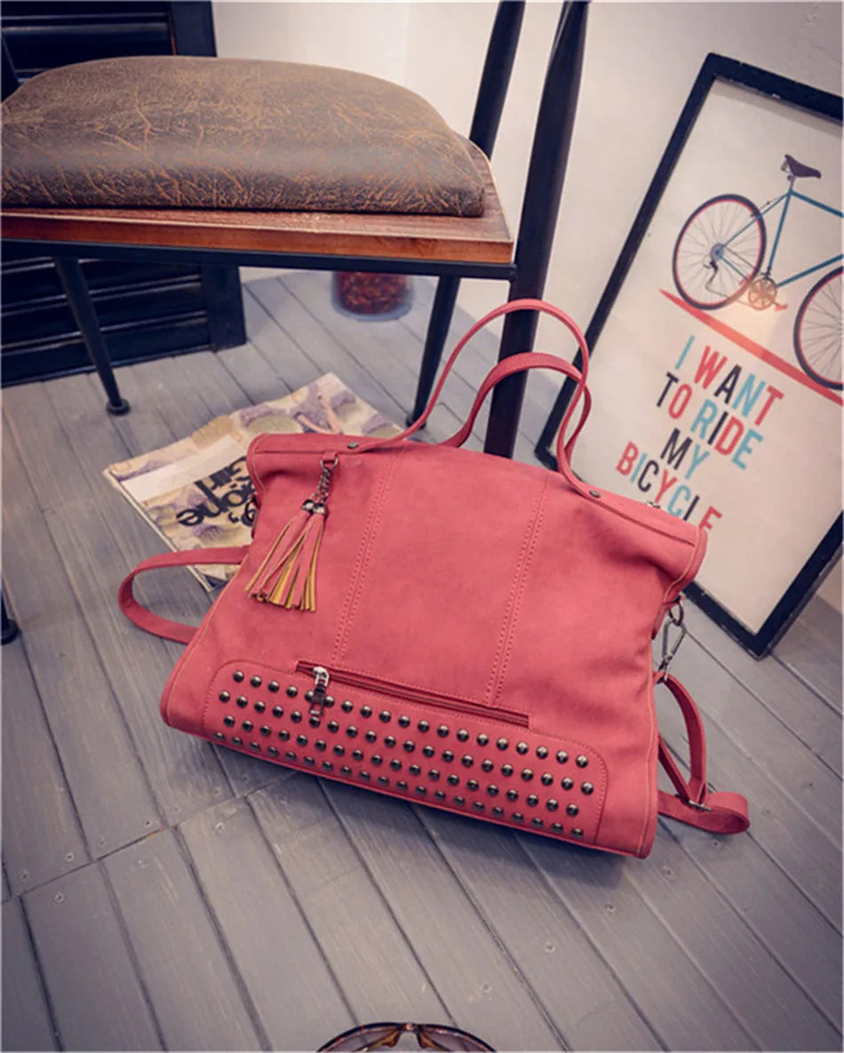 High-quality women's leather handbag