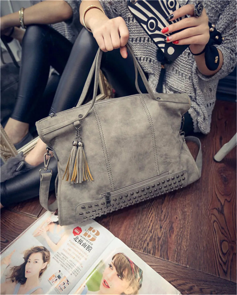 High-quality women's leather handbag