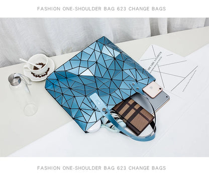 Women's beach-style holographic shoulder bag in various colors.
