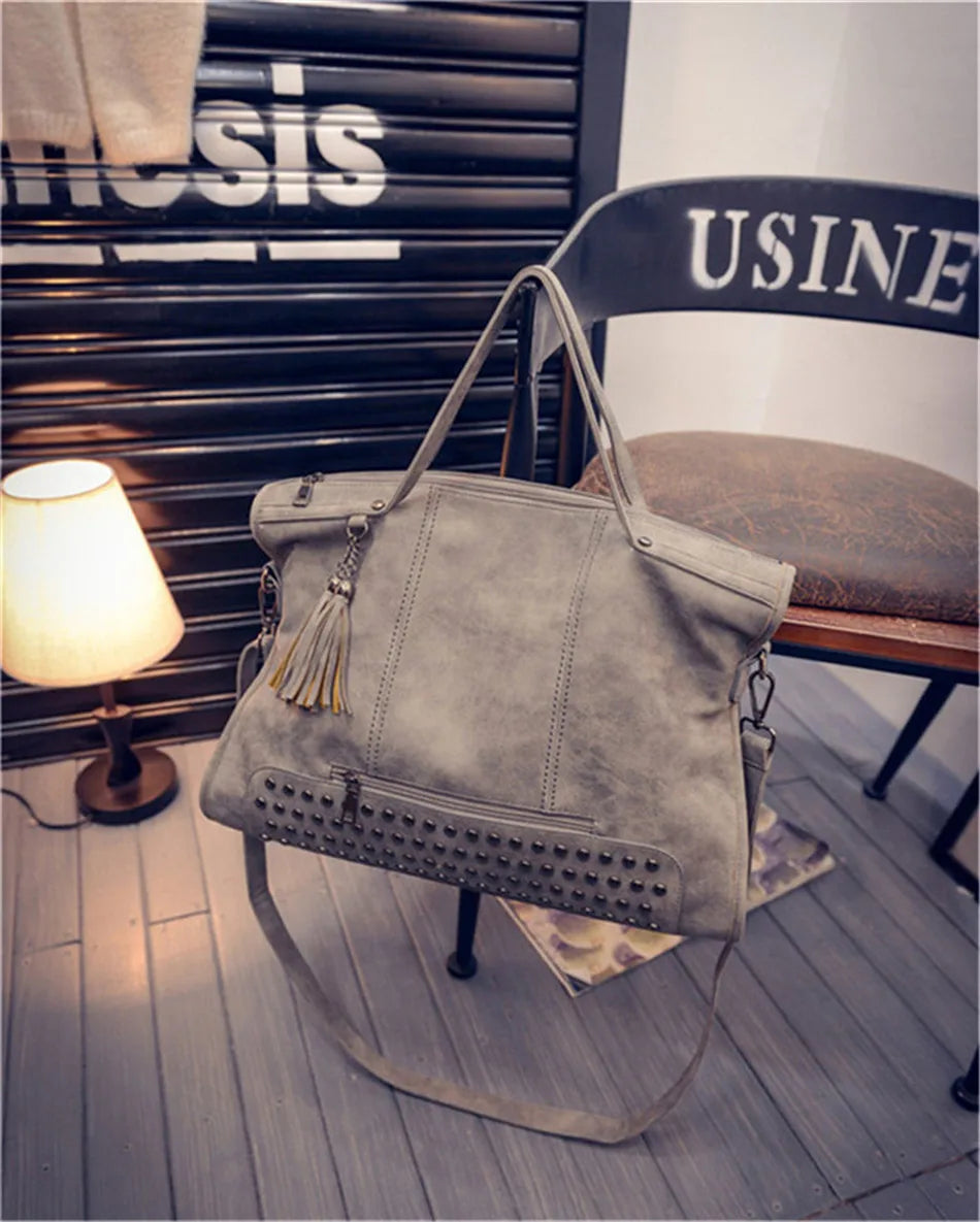 High-quality women's leather handbag