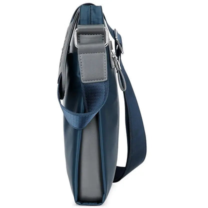 High-quality men's shoulder bag, multifunctional and with ample capacity