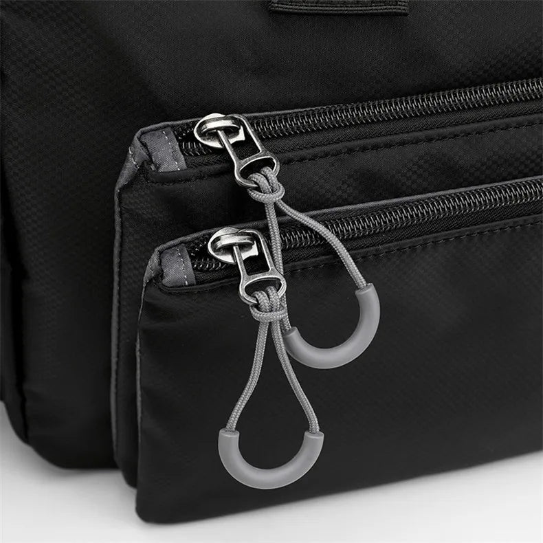 High-quality men's shoulder bag, crossbody, messenger style or executive bag in nylon, large and small sizes.