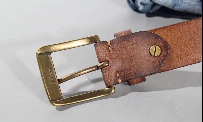 Vintage luxury men's belt, handmade from cowhide leather with a copper buckle, Cinturon Gotico model, versatile for wearing with jeans and other casual outfits