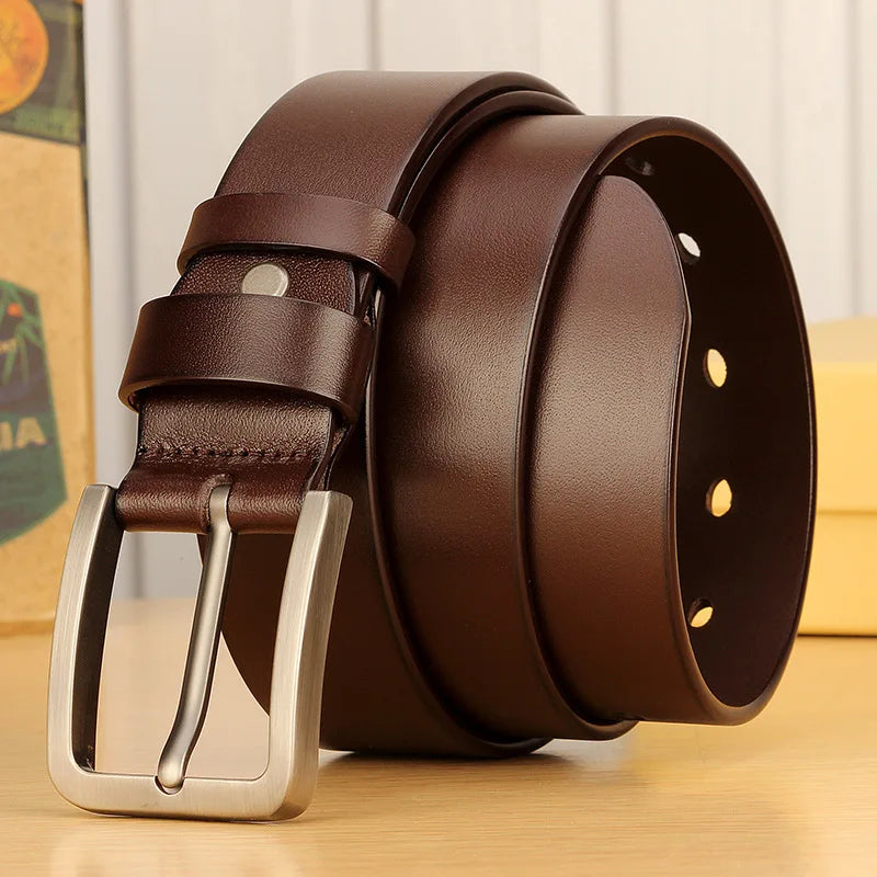 Men's leather belt with metal alloy pin buckle