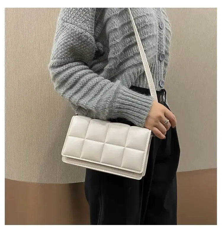 Classic Women's Shoulder Bag with Top Handle – Small, Leather, Crossbody