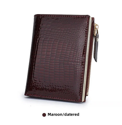 Women's wallet made of genuine leather, with multiple card slots.