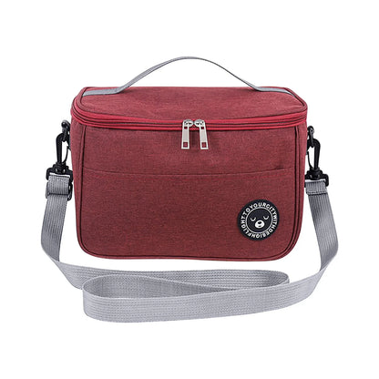 Portable insulated lunch bag, waterproof, for storing food