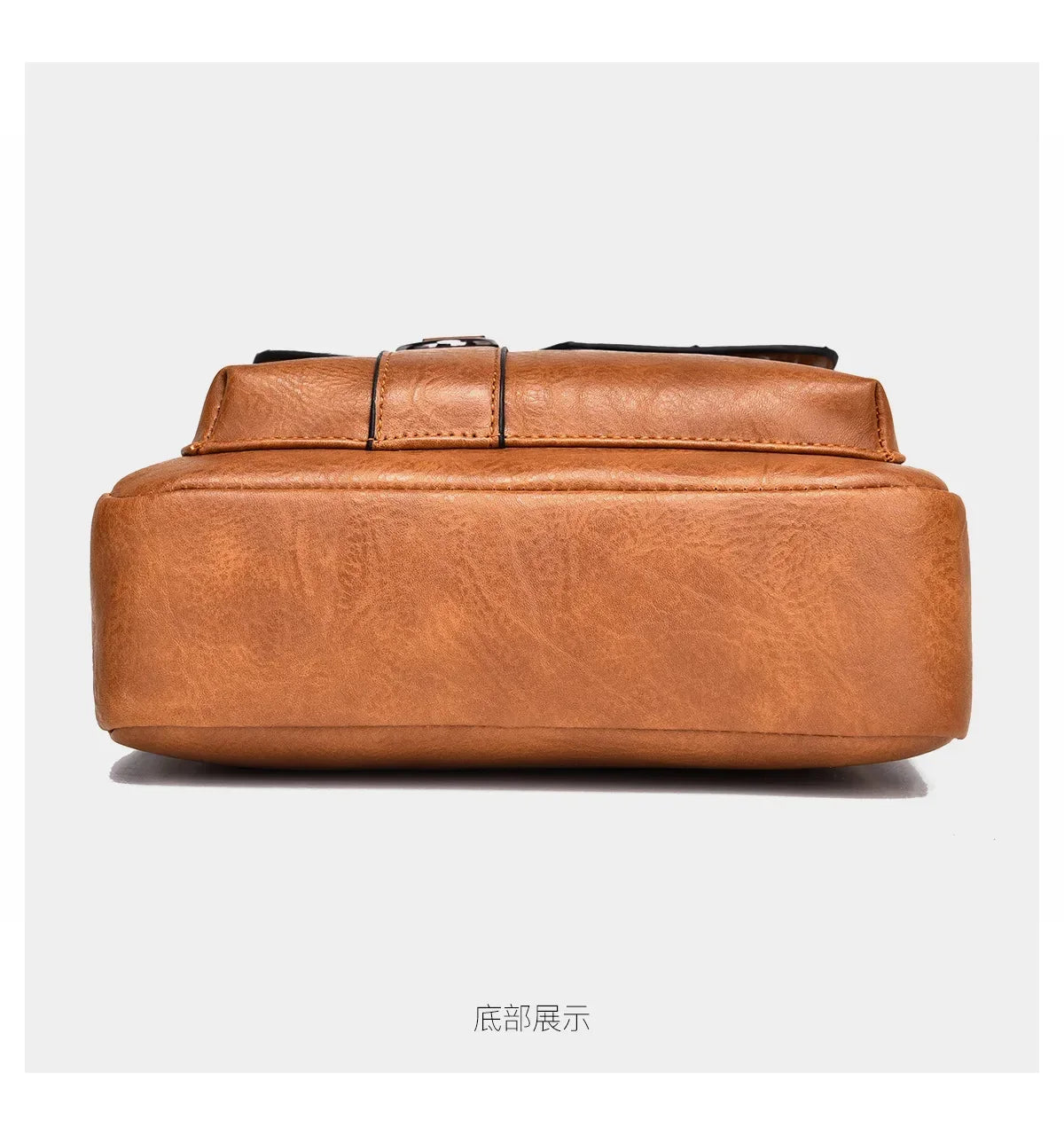 Men's crossbody bag with zipper closure, made of synthetic leather and with ample storage capacity