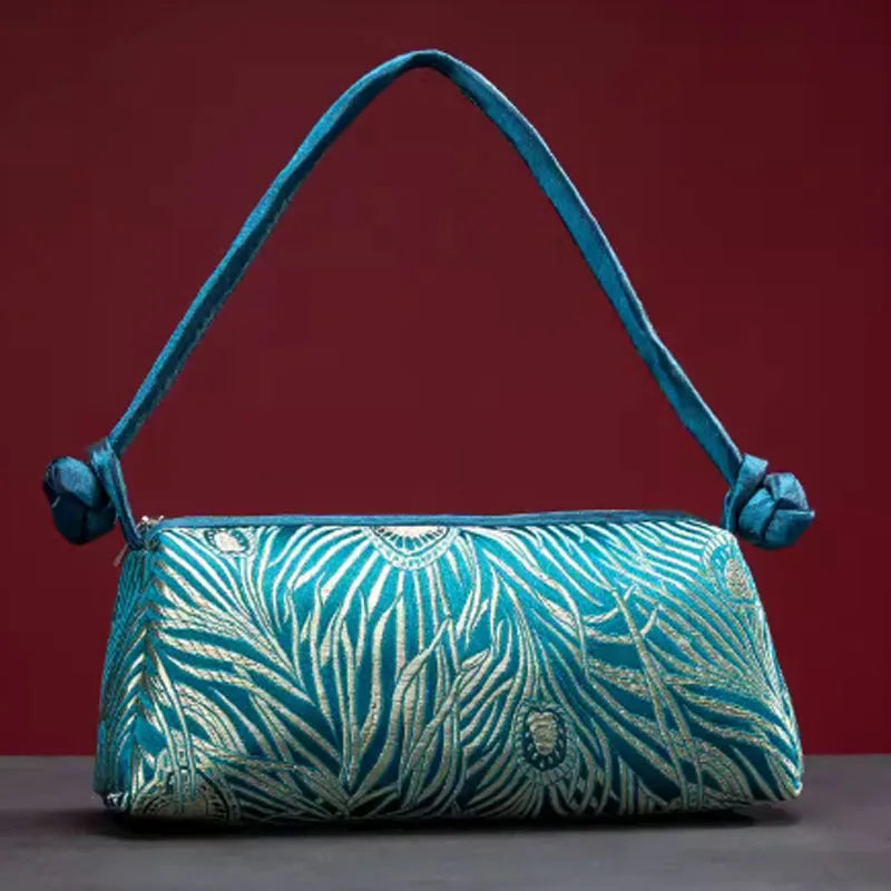 Women's shoulder/handbag in embroidered silk
