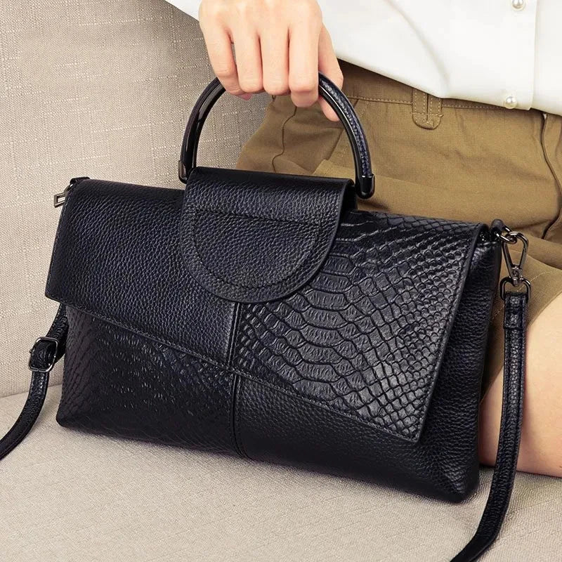 High-Quality Soft Leather Women's Bag (Crossbody/Shoulder/Handheld) – Modern and Sophisticated Design