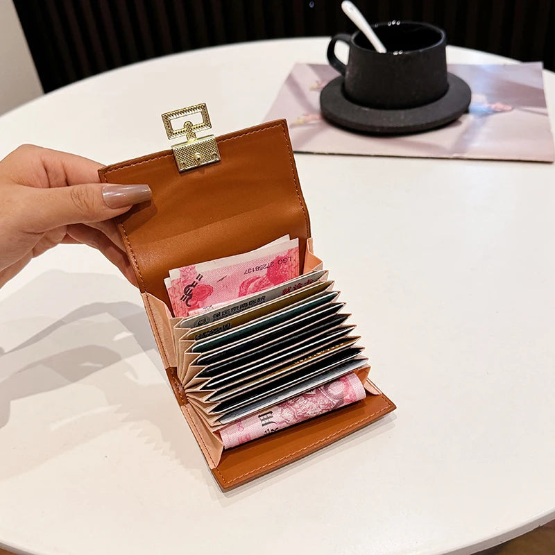 Women's leather wallet in a variety of colors 2025