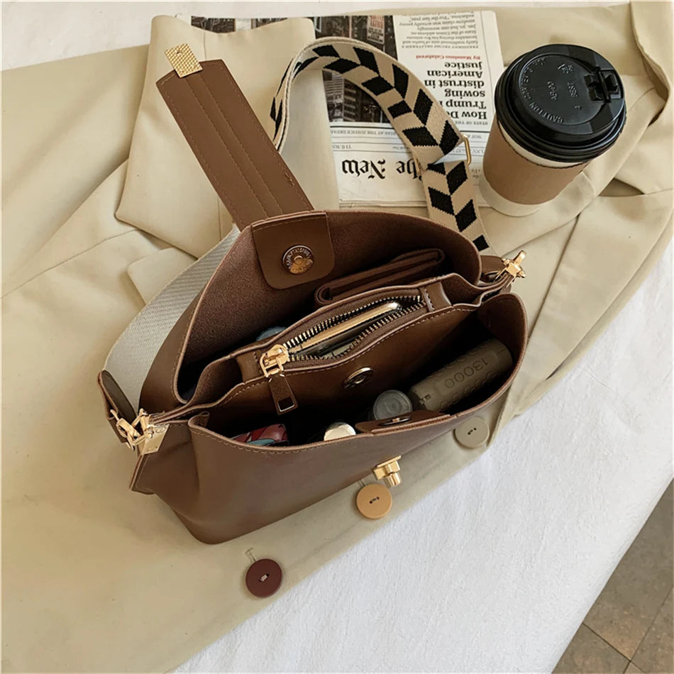 Vintage women's leather handbag