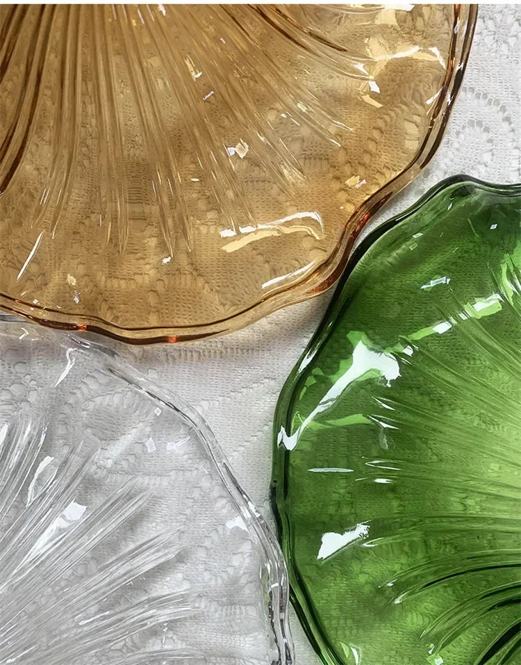 Simple Nordic-style LED pendant lights for bedroom, living room, bar, with colored glass details and copper finish