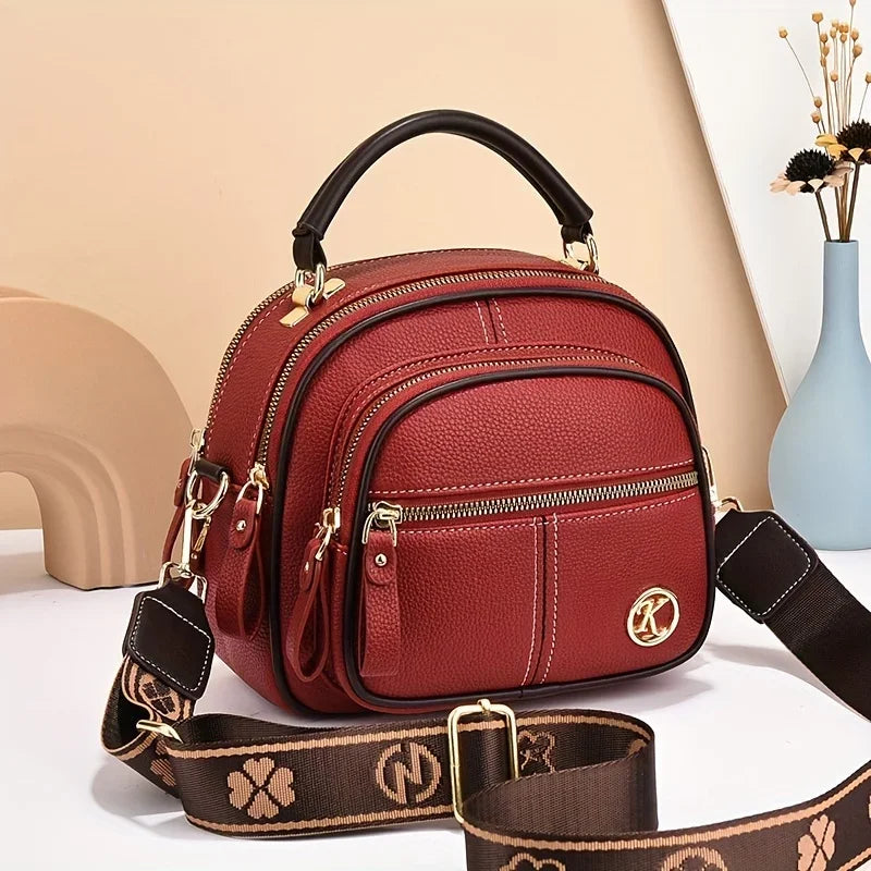 Elegant and versatile women's shoulder bag