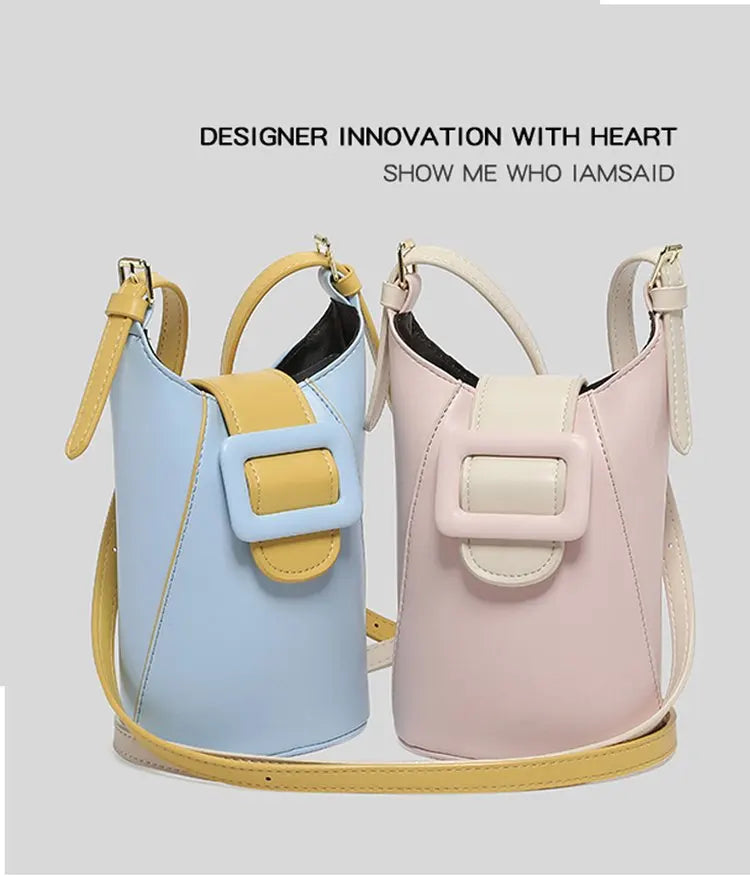 Women's handbag in premium leather, with an elegant vintage style