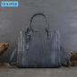 Women's genuine leather shopper bag with zipper closure