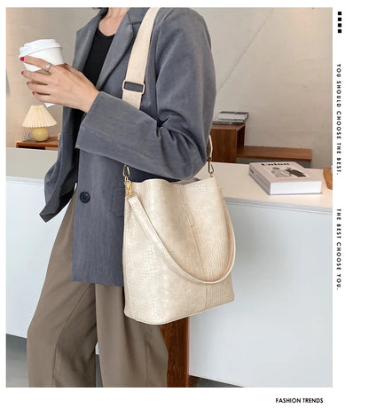 Elegant vintage women's leather handbag