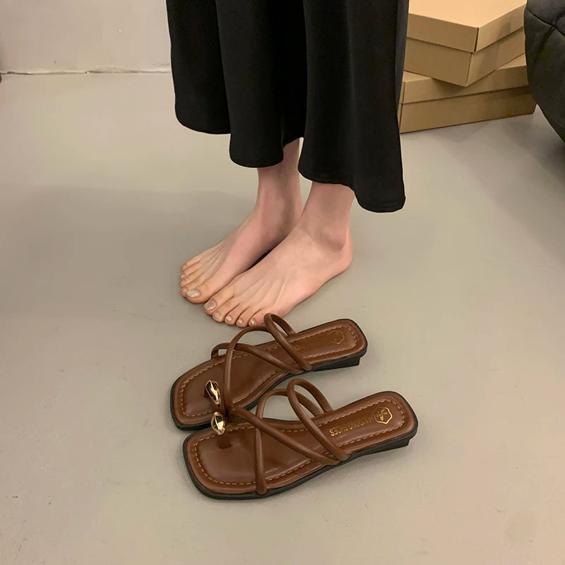 Stylish, casual, and comfortable women's slippers for everyday wear at home