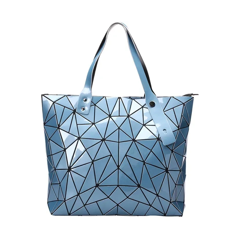 Women's beach-style holographic shoulder bag in various colors.