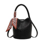 Modern and elegant women's bag in a solid color with a braided effect, ideal for use as a shoulder bag, crossbody bag or handbag