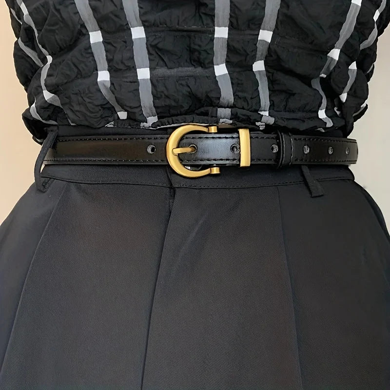 Women's casual vintage leather belt with classic oval buckle