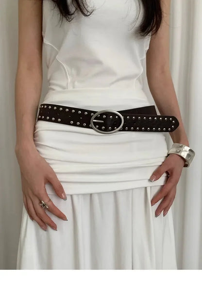 Bohemian women's belt with rivets, sophisticated and exclusive design