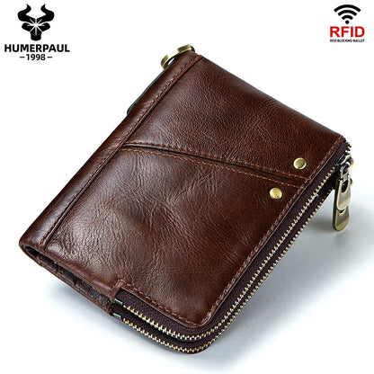 Unisex wallet in genuine leather, compact, with a sophisticated design and RFID-protected compartment for cards