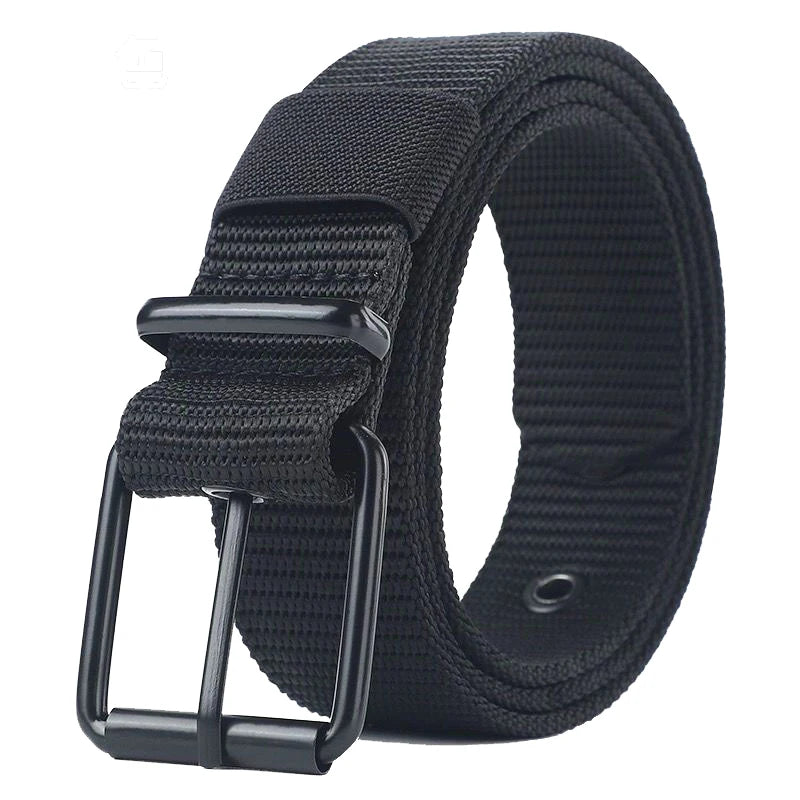 Unisex canvas belt with pin buckle and leather detail. Modern with eyelets and perfect for wearing with jeans.