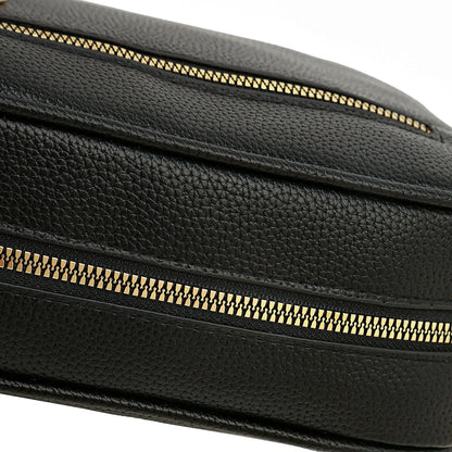 Women's leather tote bag, classic style with crossbody strap and chain detail