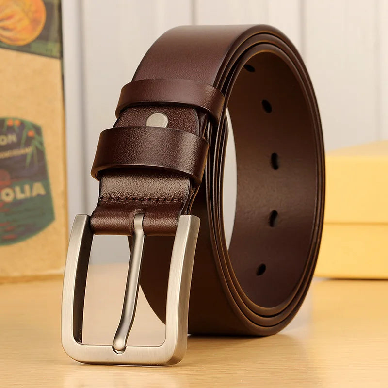 Men's leather belt with metal alloy pin buckle