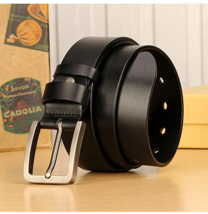 Men's leather belt with metal alloy pin buckle