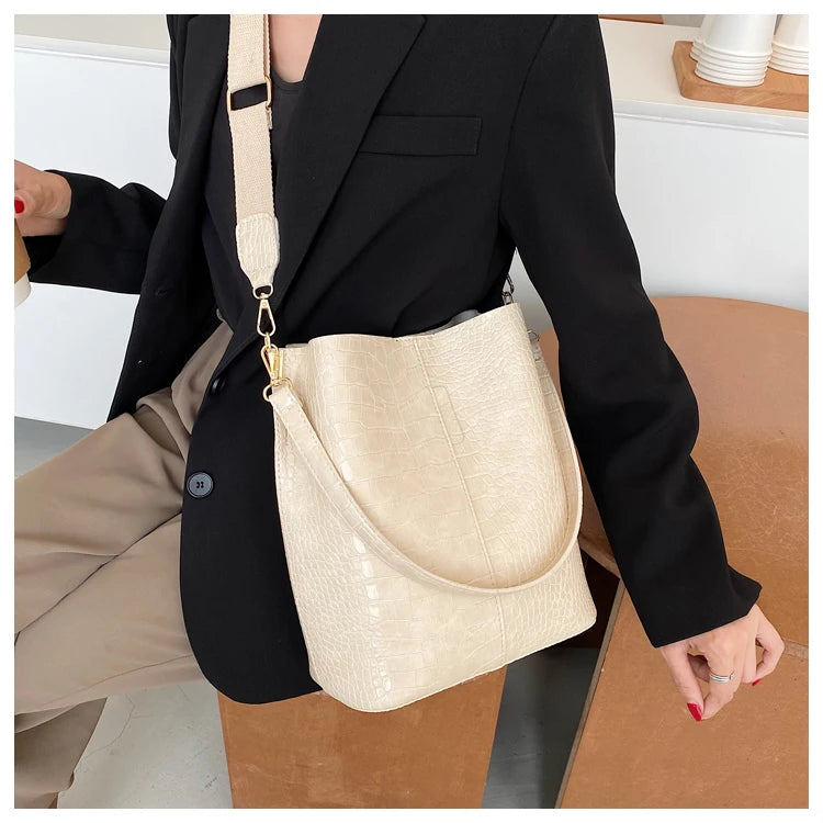 Elegant vintage women's leather handbag