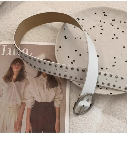 Bohemian women's belt with rivets, sophisticated and exclusive design