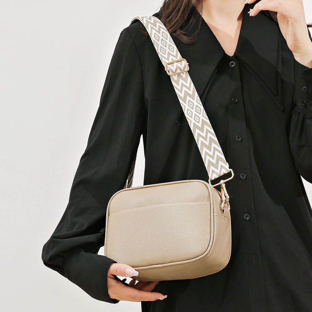 Women's leather tote bag, classic style with crossbody strap and chain detail