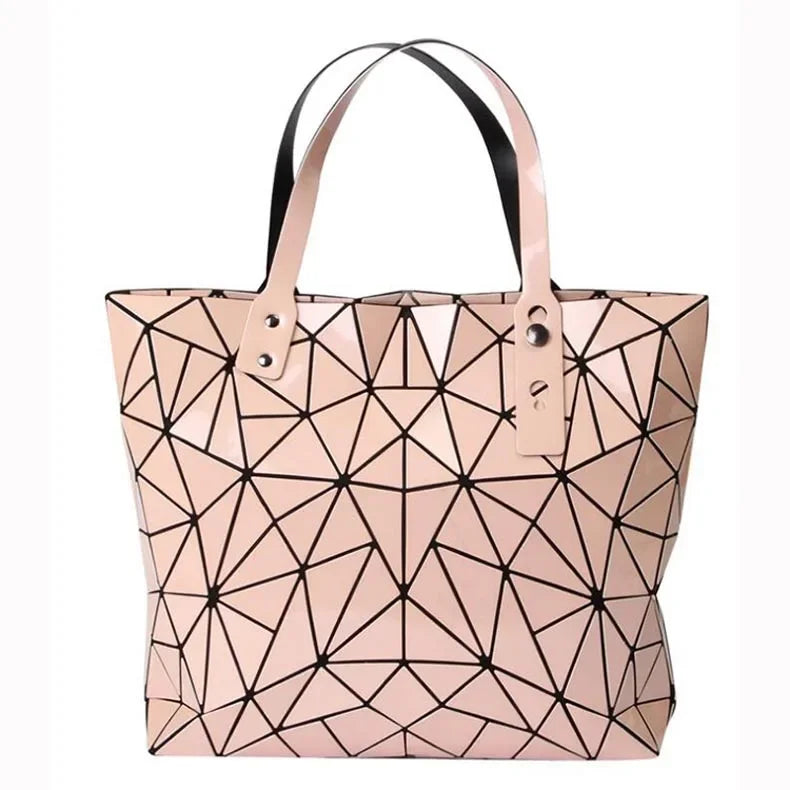 Women's beach-style holographic shoulder bag in various colors.