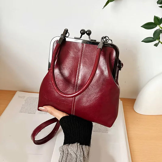 HOMEFISH Women's Crossbody Bag in Shell Shape, Vintage Leather Shoulder