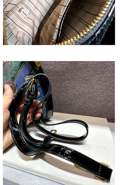 On sale! Women's handbag in high-quality cowhide leather with a peacock print. Shoulder strap is adjustable