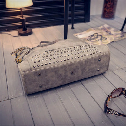 High-quality women's leather handbag