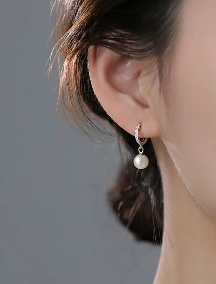 Earrings with Natural Freshwater Pearls in 925 Sterling Silver