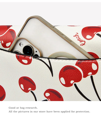 Classic, high-quality women's shoulder bag