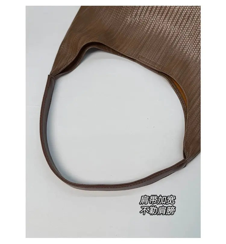 Women's High-Quality leather tote bag, vintage style, model 2025