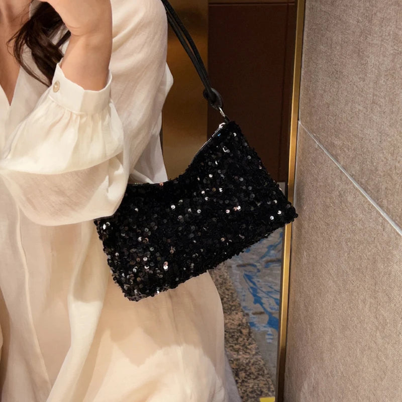 Women's sequin party bag/clutch with leather shoulder strap for weddings, proms, and parties (black and silver)